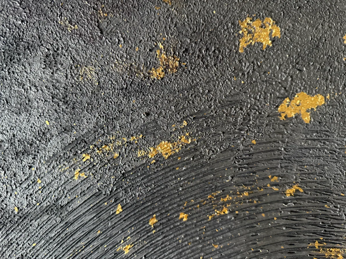 Surface detail — Celestial Plan by Alyne Perfeito, 50 x 70 cm (19.7 x 27.6 in)