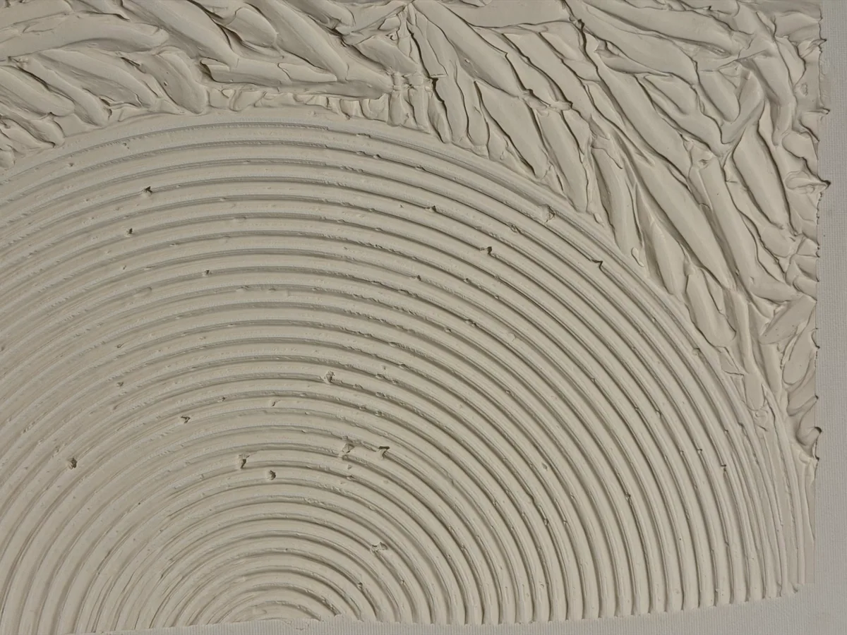 Surface detail — Echo of Silence by Alyne Perfeito, 50 x 70 cm (19.7 x 27.6 in)