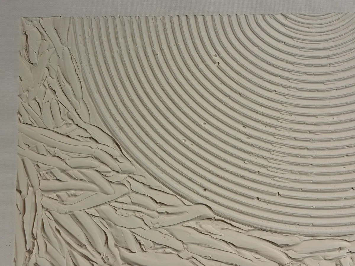 Surface detail — Echo of Silence by Alyne Perfeito, 50 x 70 cm (19.7 x 27.6 in)