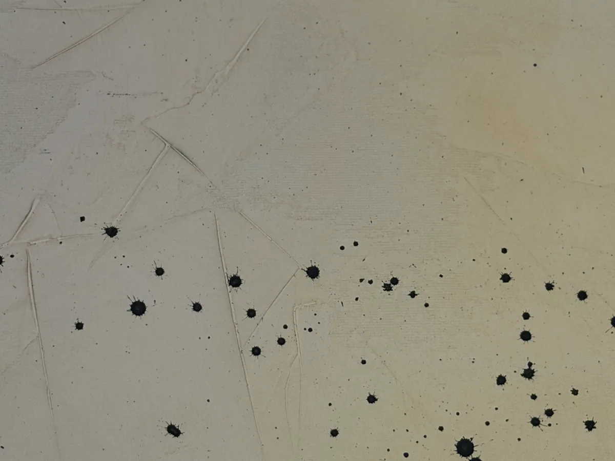 Surface detail — Silent Interval by Alyne Perfeito, 120 x 160 cm (47.2 x 63 in)